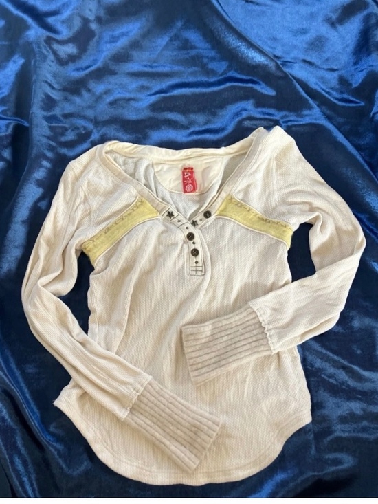 Tops - Free people vintage Nordic thermal